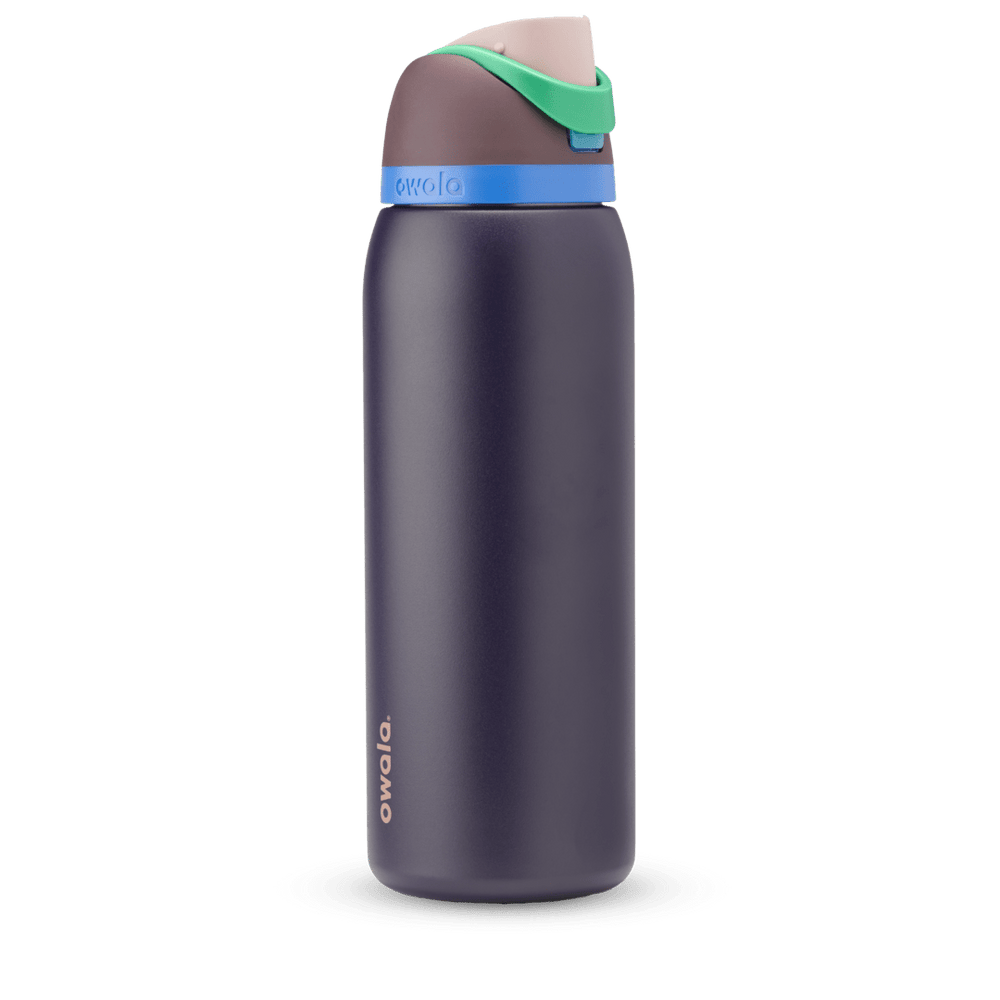 FreeSip 40oz water bottle