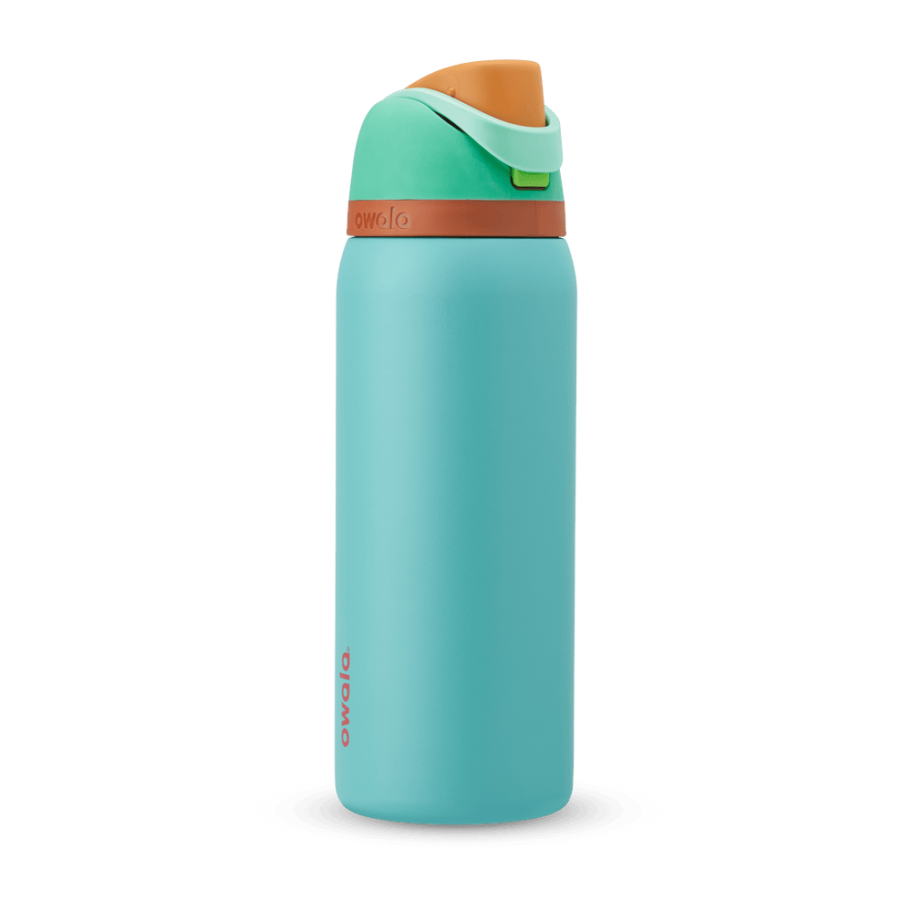 FreeSip 32oz water bottle